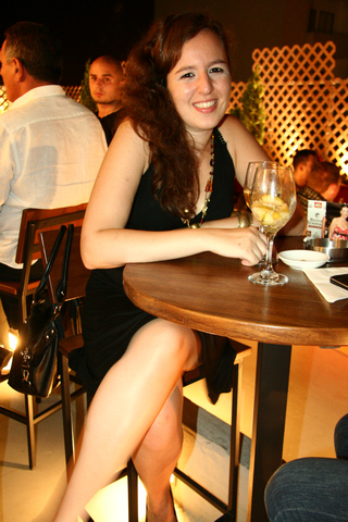 Opening of La terraza de la estancia 